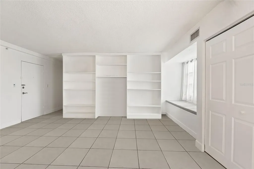 3315 58th Avenue S St Petersburg FL 33712