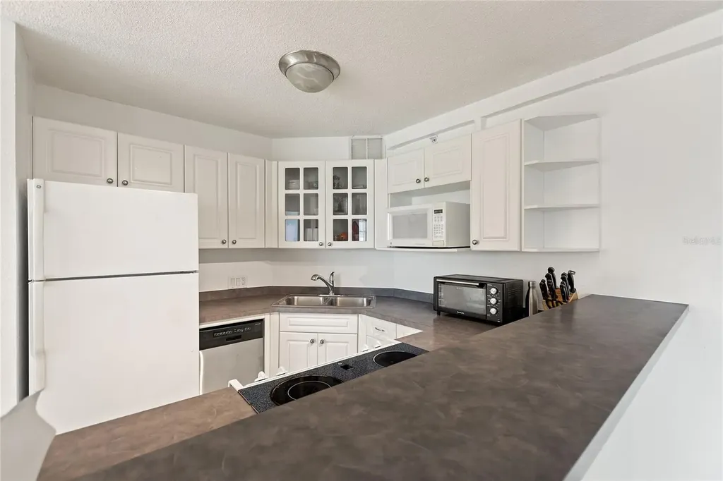 3315 58th Avenue S St Petersburg FL 33712