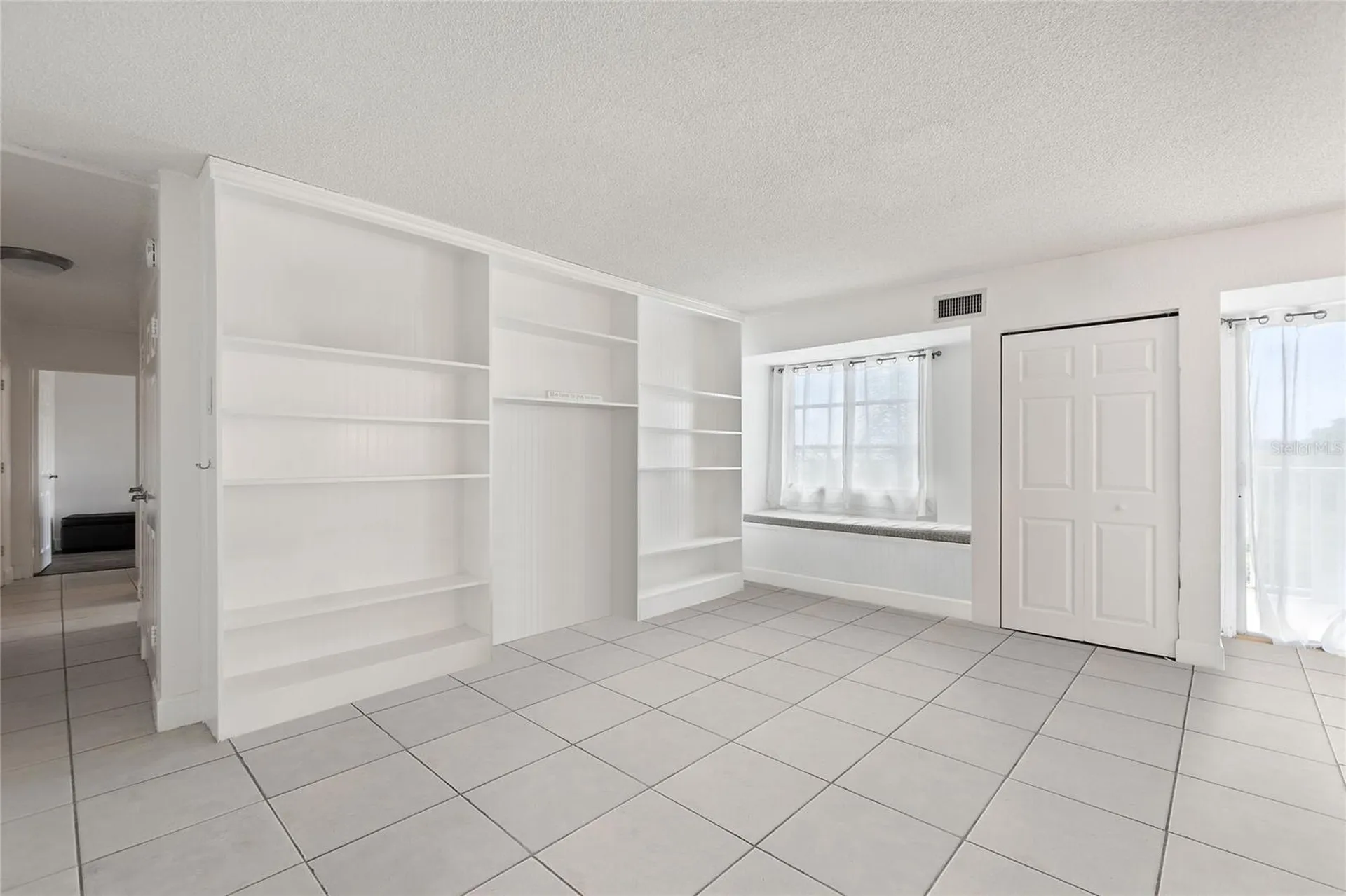 3315 58th Avenue S St Petersburg FL 33712