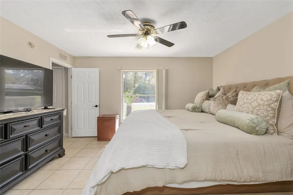 5255 NW 64 Street Ocala FL 34482