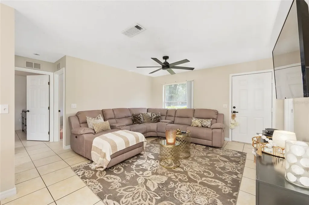 5255 NW 64 Street Ocala FL 34482