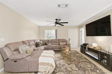 5255 NW 64 Street Ocala FL 34482