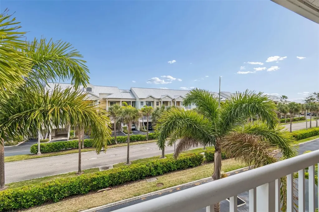 454 Bahia Beach Boulevard Ruskin FL 33570