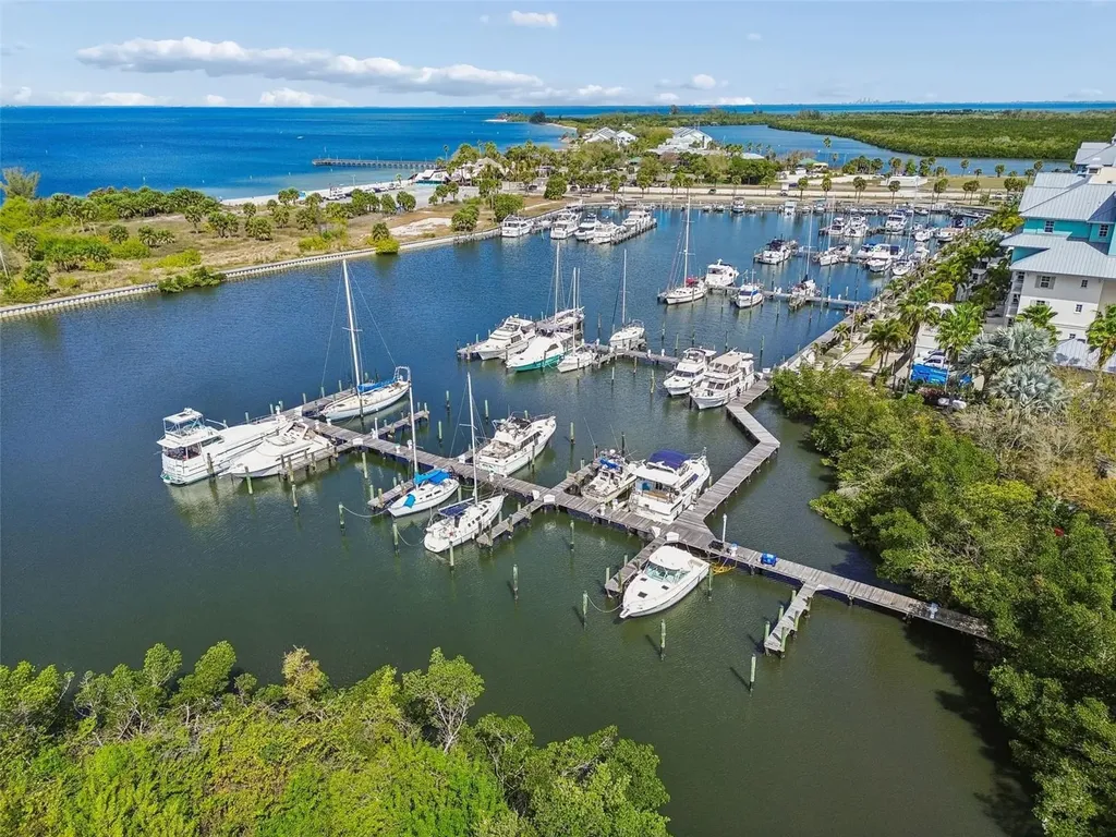 454 Bahia Beach Boulevard Ruskin FL 33570