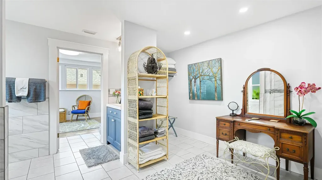 112 16th Street W Bradenton FL 34205