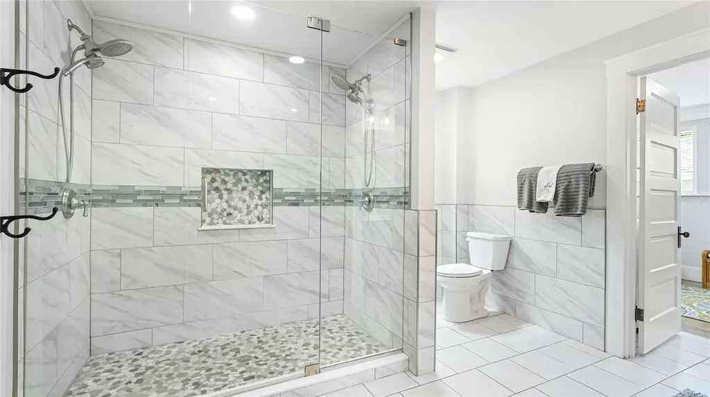 112 16th Street W Bradenton FL 34205