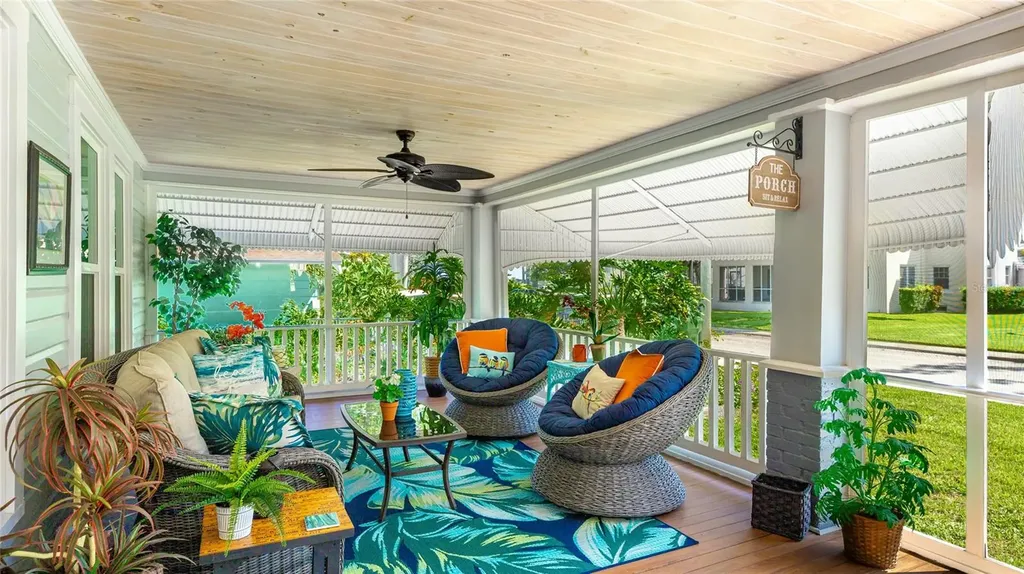 112 16th Street W Bradenton FL 34205