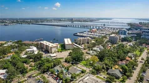 112 16th Street W Bradenton FL 34205