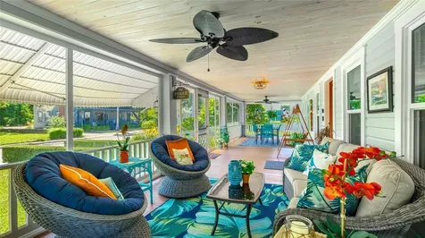 112 16th Street W Bradenton FL 34205