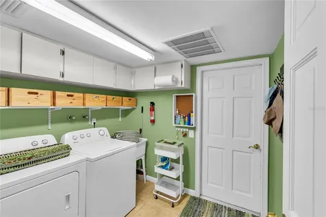 4508 Rolling Green Lane Tampa FL 33618