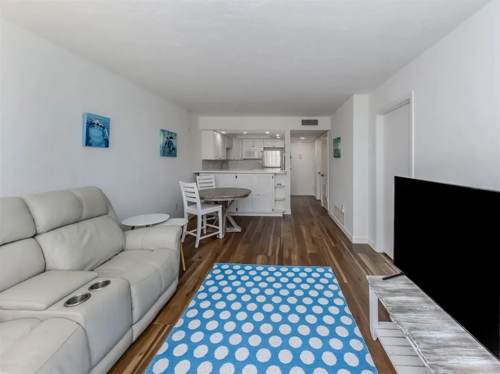618 Bird Bay Drive S Venice FL 34285