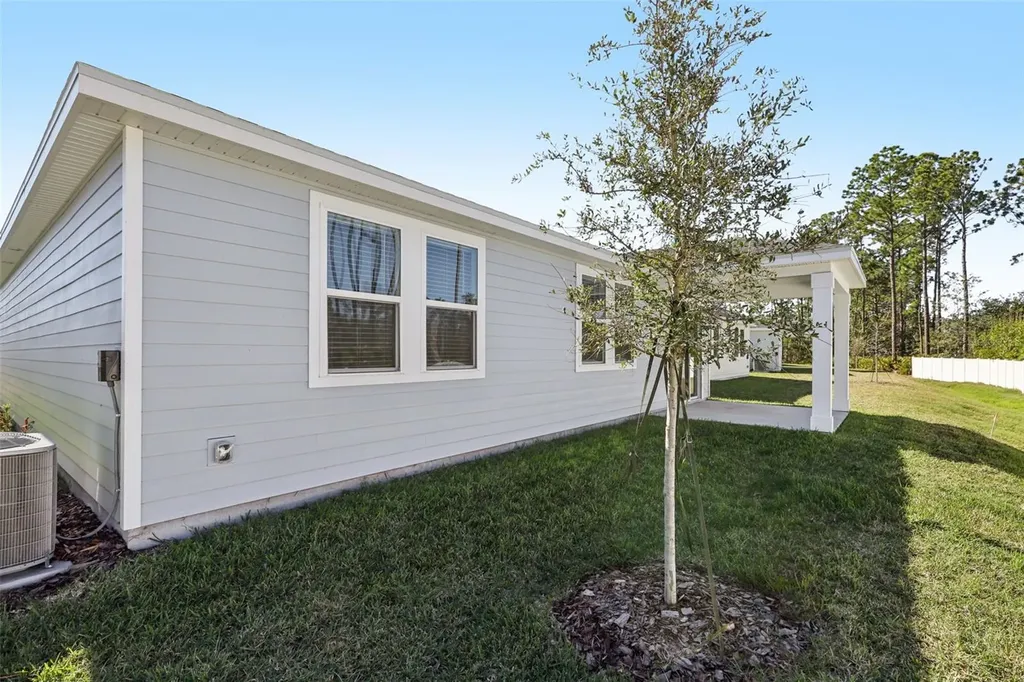 49 Wandering Creek Way Palm Coast FL 32164