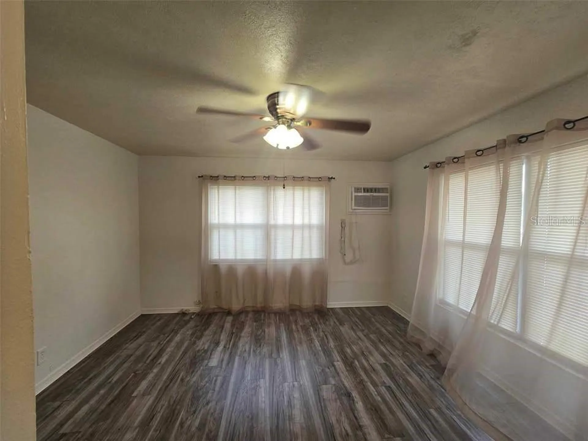 1414 E 108th Avenue Tampa FL 33612
