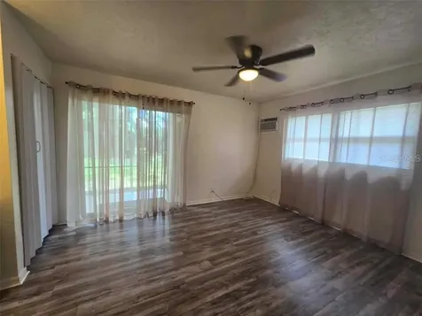 1414 E 108th Avenue Tampa FL 33612