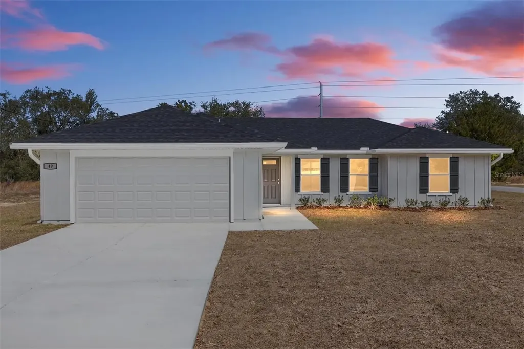49 Locust Loop Circle Ocala FL 34472