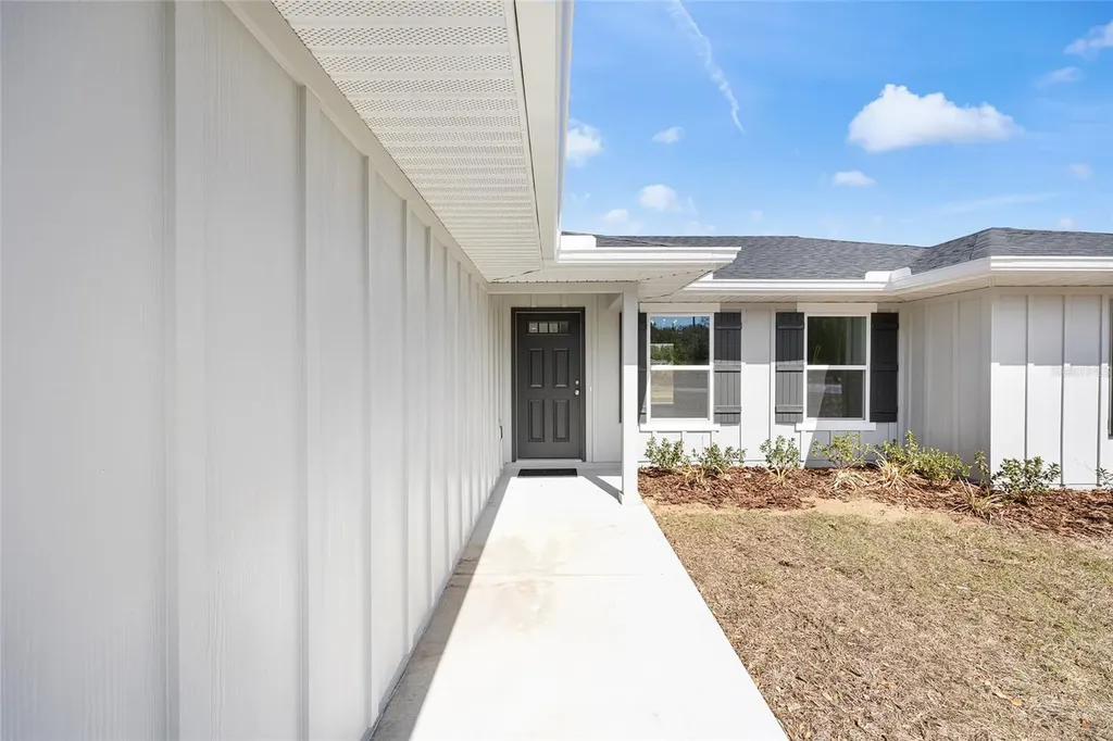 49 Locust Loop Circle Ocala FL 34472