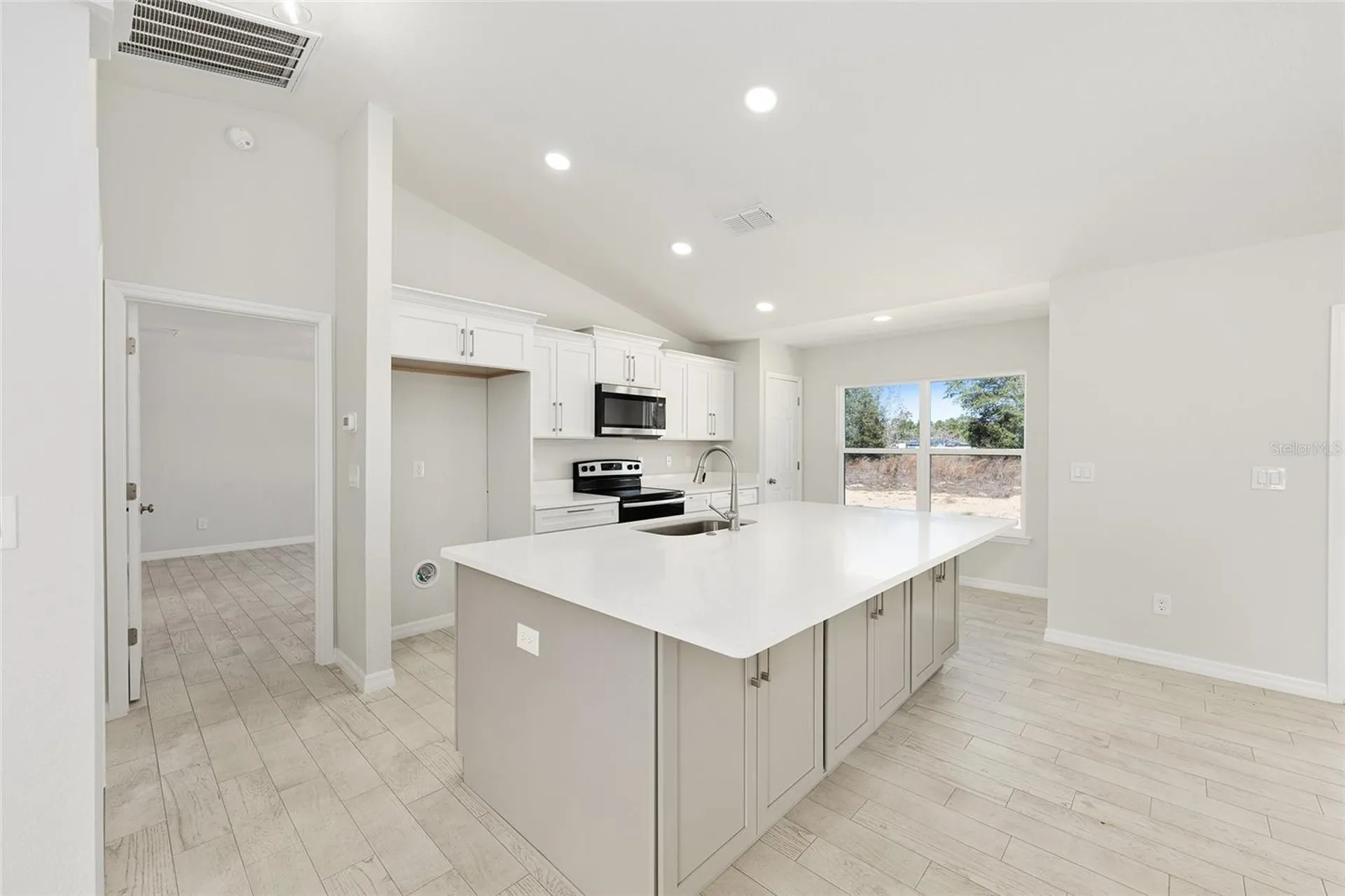 49 Locust Loop Circle Ocala FL 34472