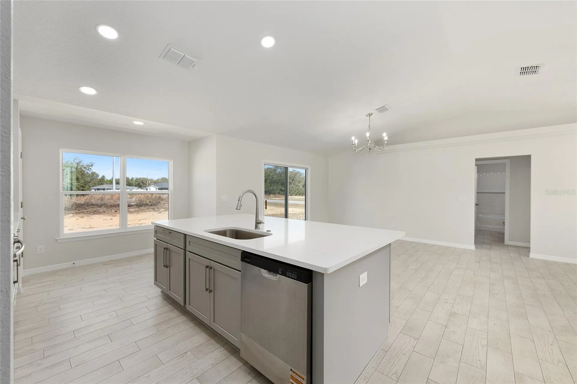 49 Locust Loop Circle Ocala FL 34472