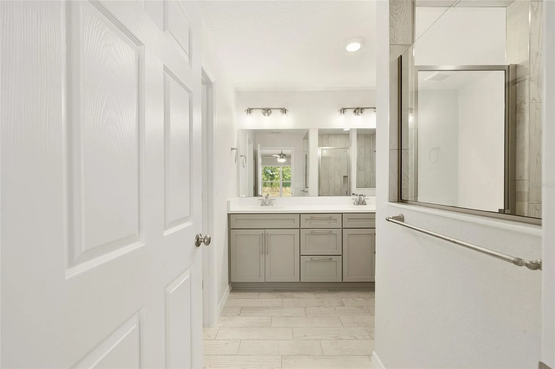 49 Locust Loop Circle Ocala FL 34472