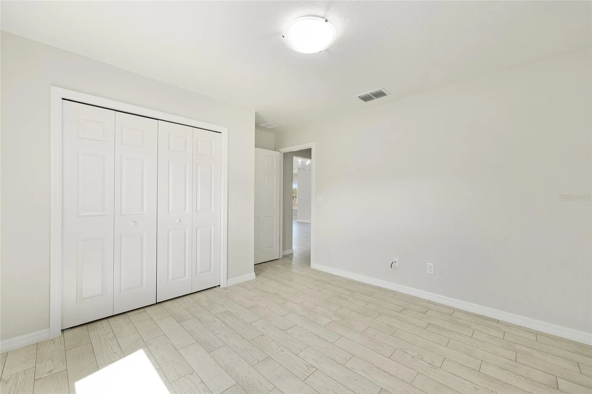 49 Locust Loop Circle Ocala FL 34472