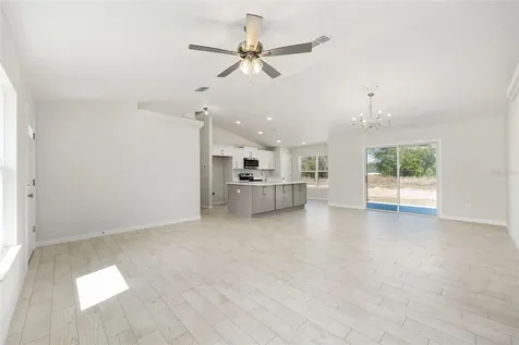 49 Locust Loop Circle Ocala FL 34472