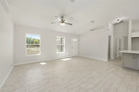 49 Locust Loop Circle Ocala FL 34472