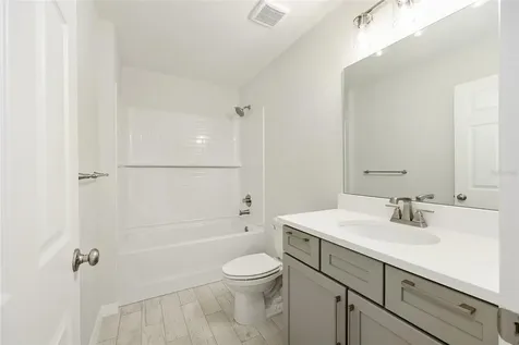 49 Locust Loop Circle Ocala FL 34472