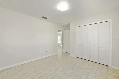 49 Locust Loop Circle Ocala FL 34472