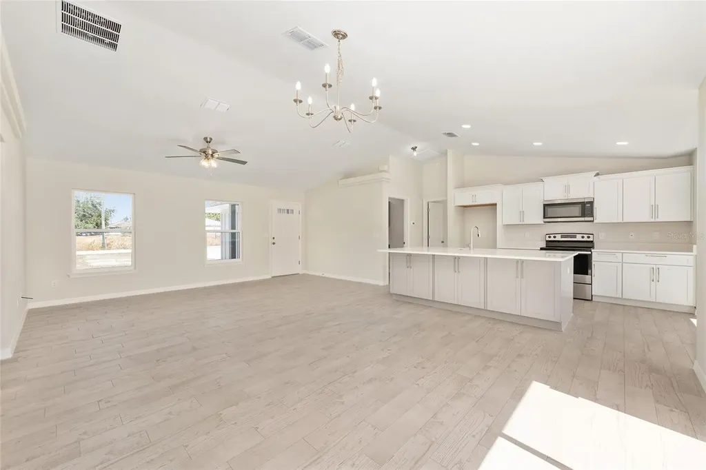 76 Ash Road Ocala FL 34472