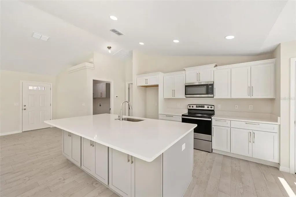 76 Ash Road Ocala FL 34472