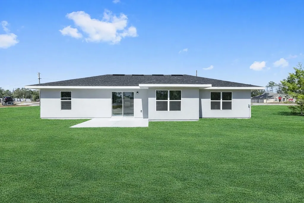 76 Ash Road Ocala FL 34472