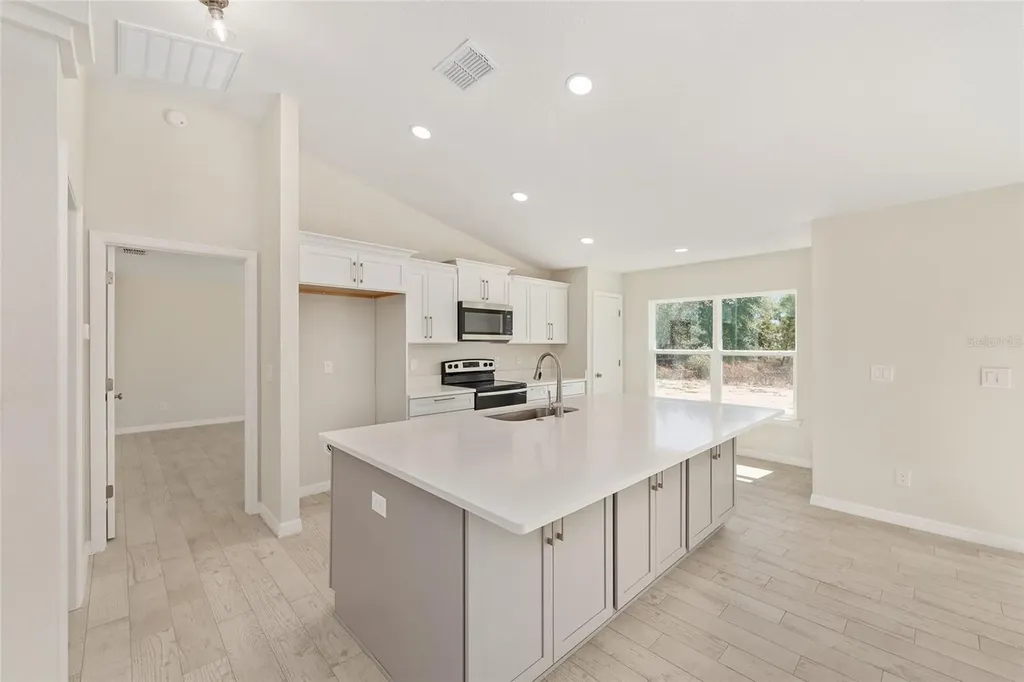 76 Ash Road Ocala FL 34472
