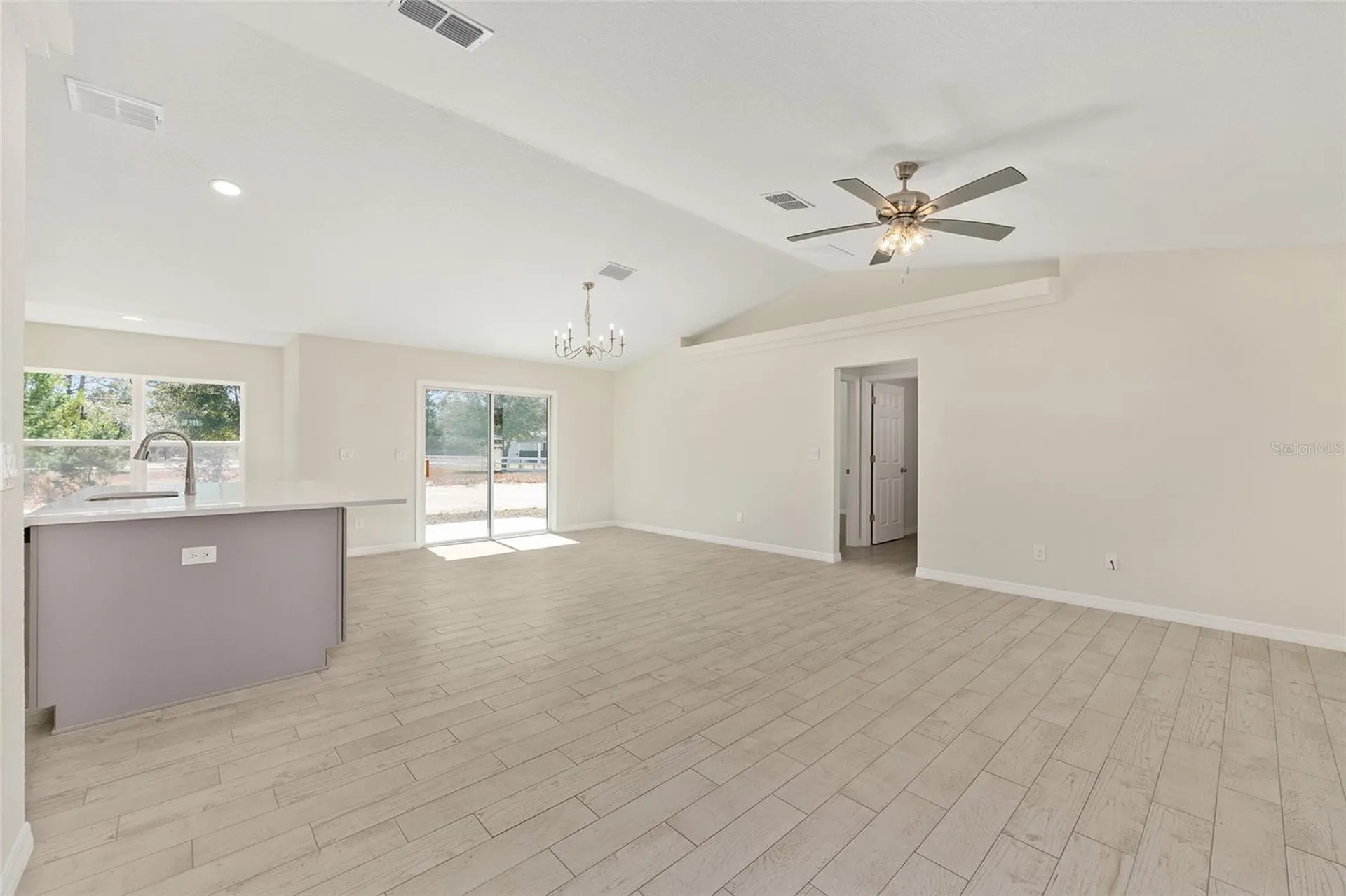 76 Ash Road Ocala FL 34472