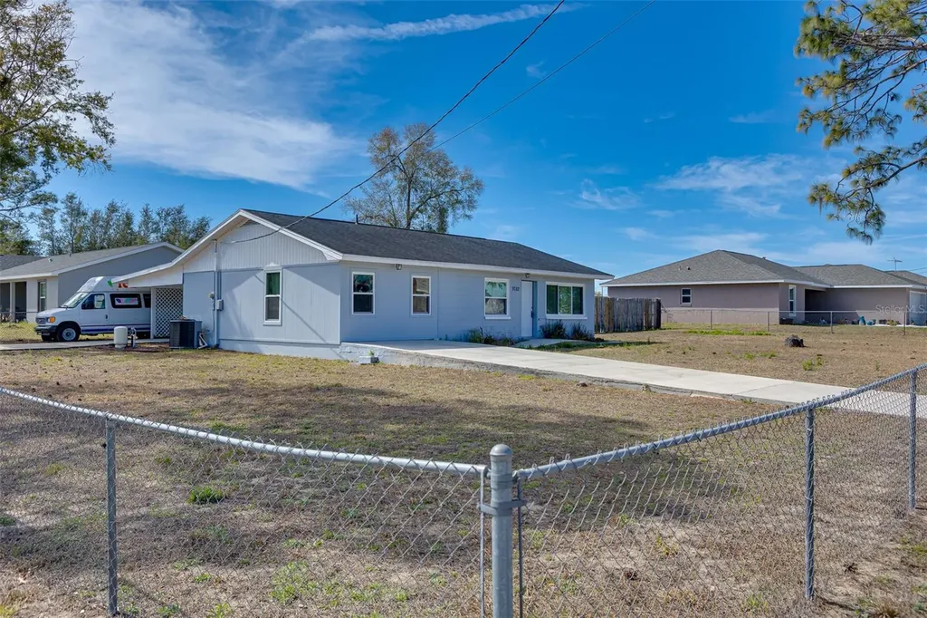 9782 SE 157th Lane Summerfield FL 34491