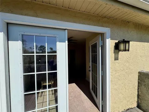 862 Cypress Lakes Boulevard Tarpon Springs FL 34688