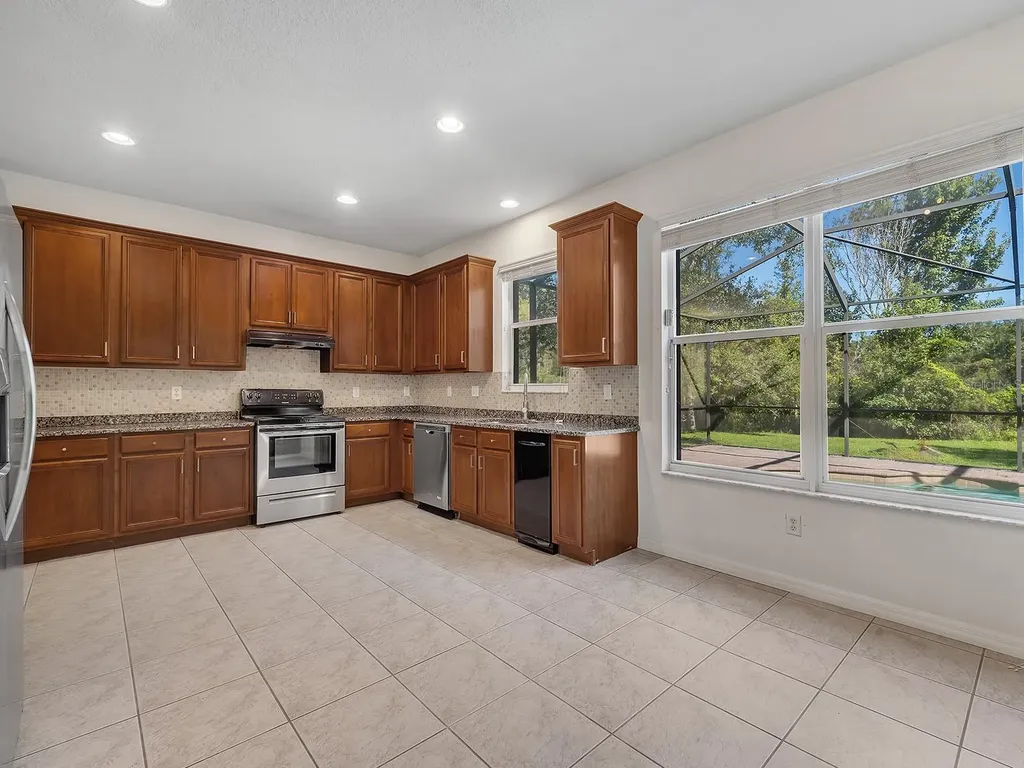 18022 Maui Isle Drive Tampa FL 33647