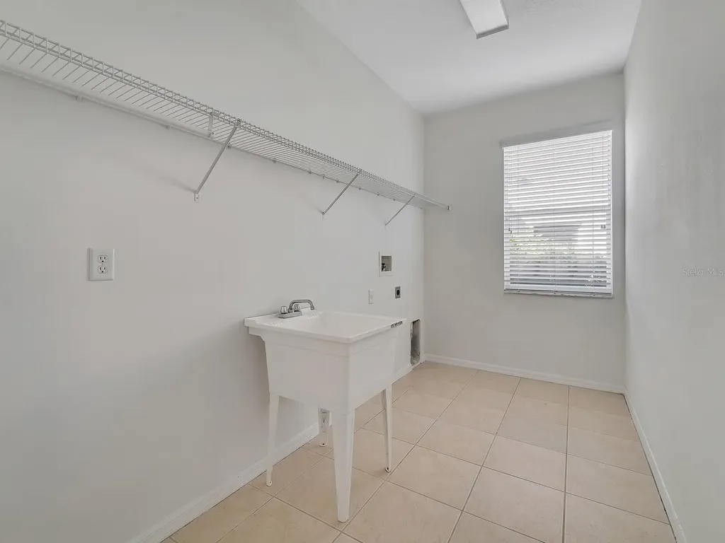 18022 Maui Isle Drive Tampa FL 33647