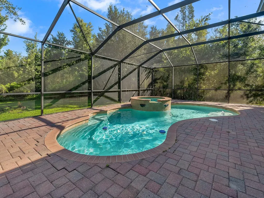18022 Maui Isle Drive Tampa FL 33647