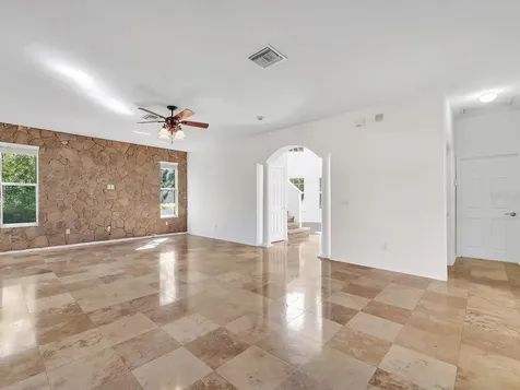 18022 Maui Isle Drive Tampa FL 33647