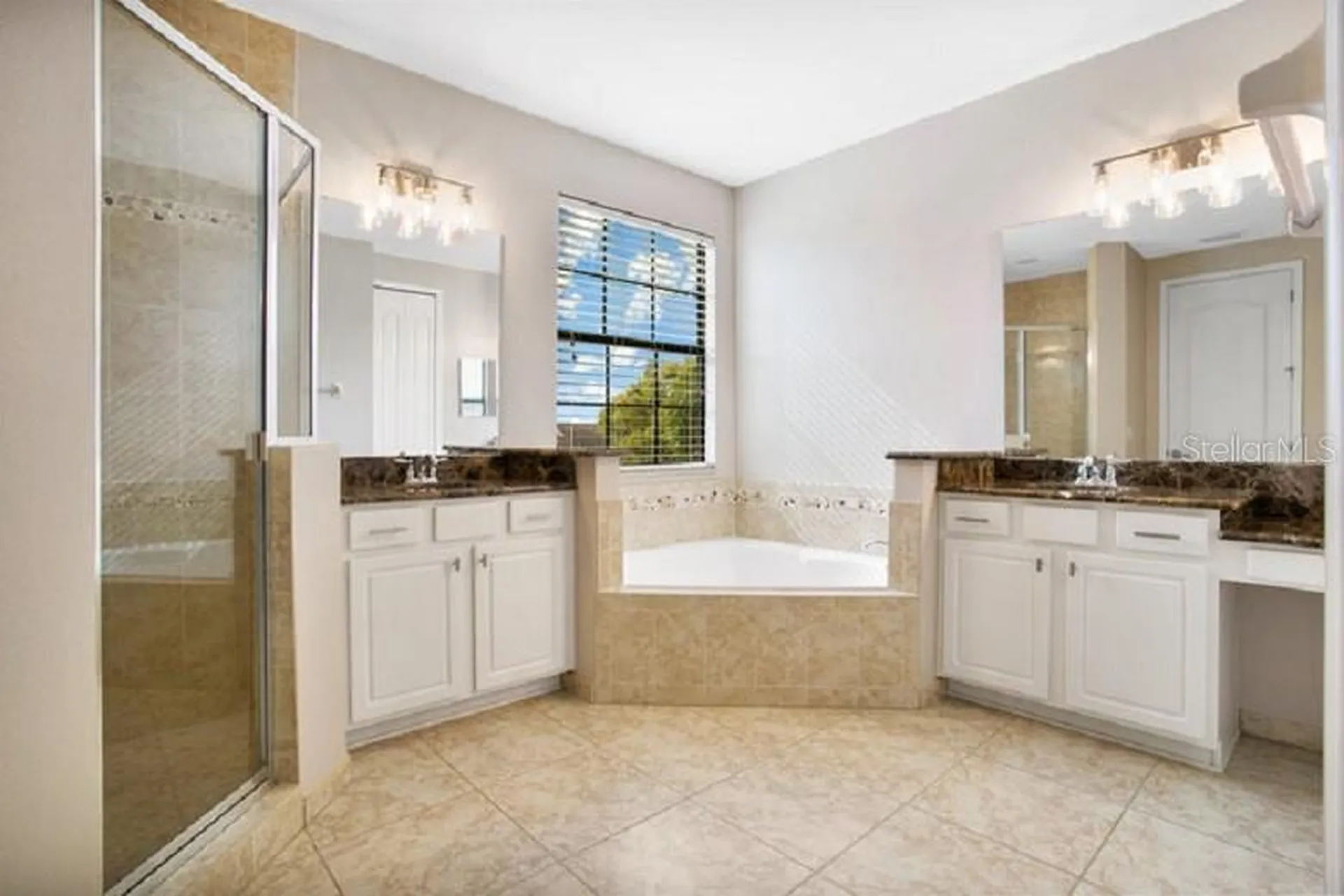 8309 Prestbury Drive Orlando FL 32832