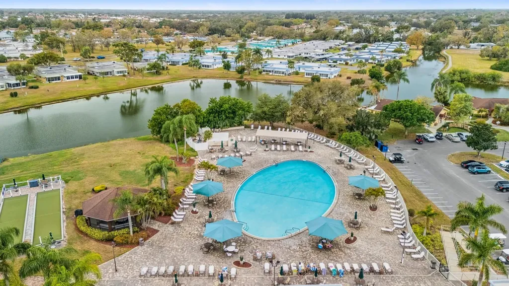 2113 Hartlebury Way Sun City Center FL 33573