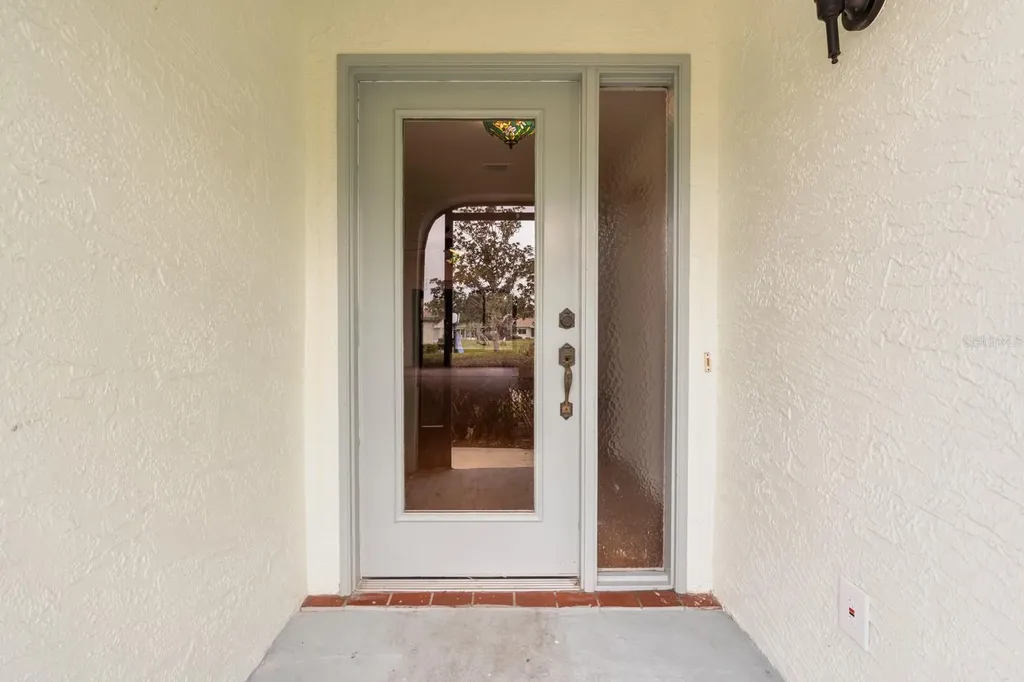 2113 Hartlebury Way Sun City Center FL 33573