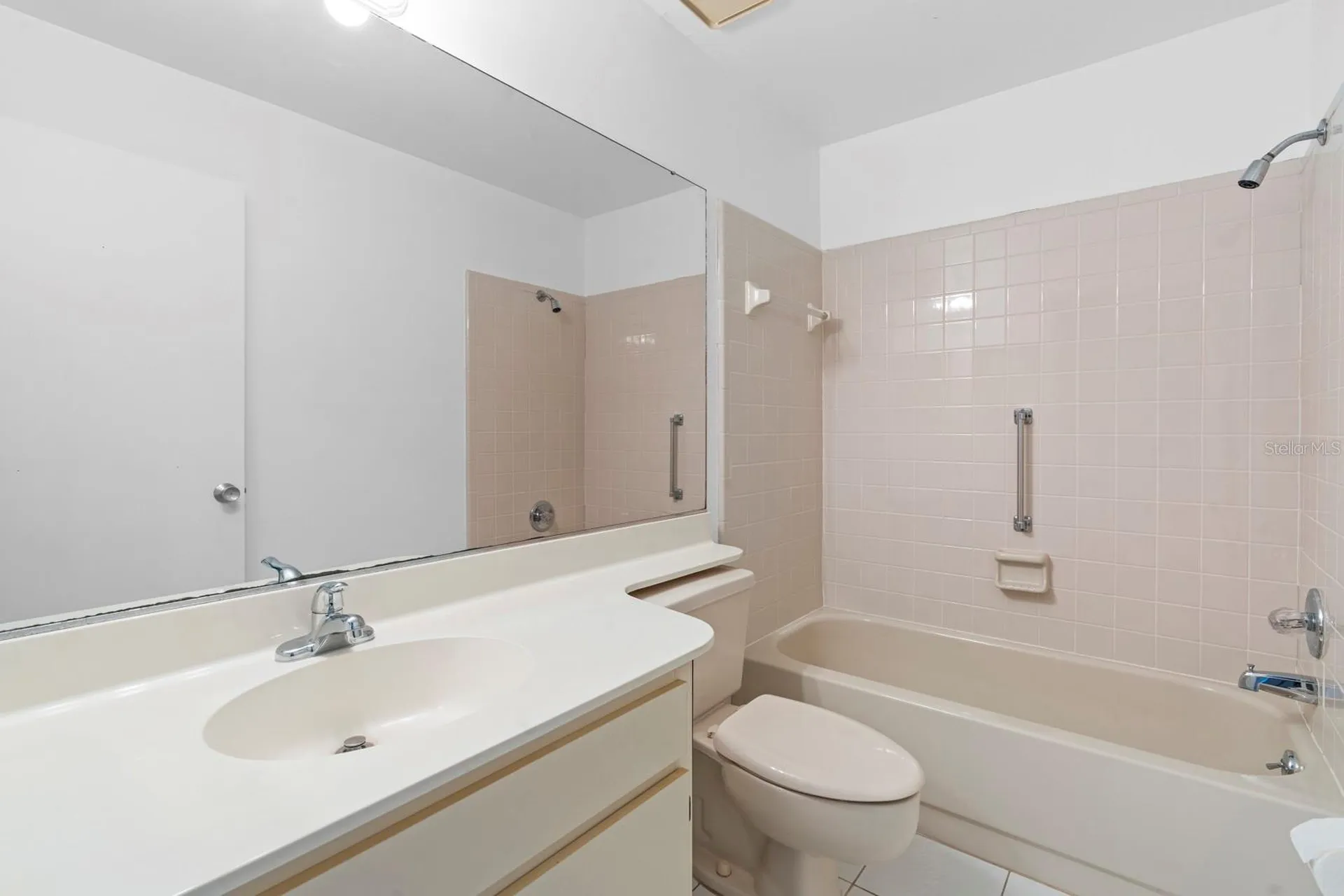 2113 Hartlebury Way Sun City Center FL 33573