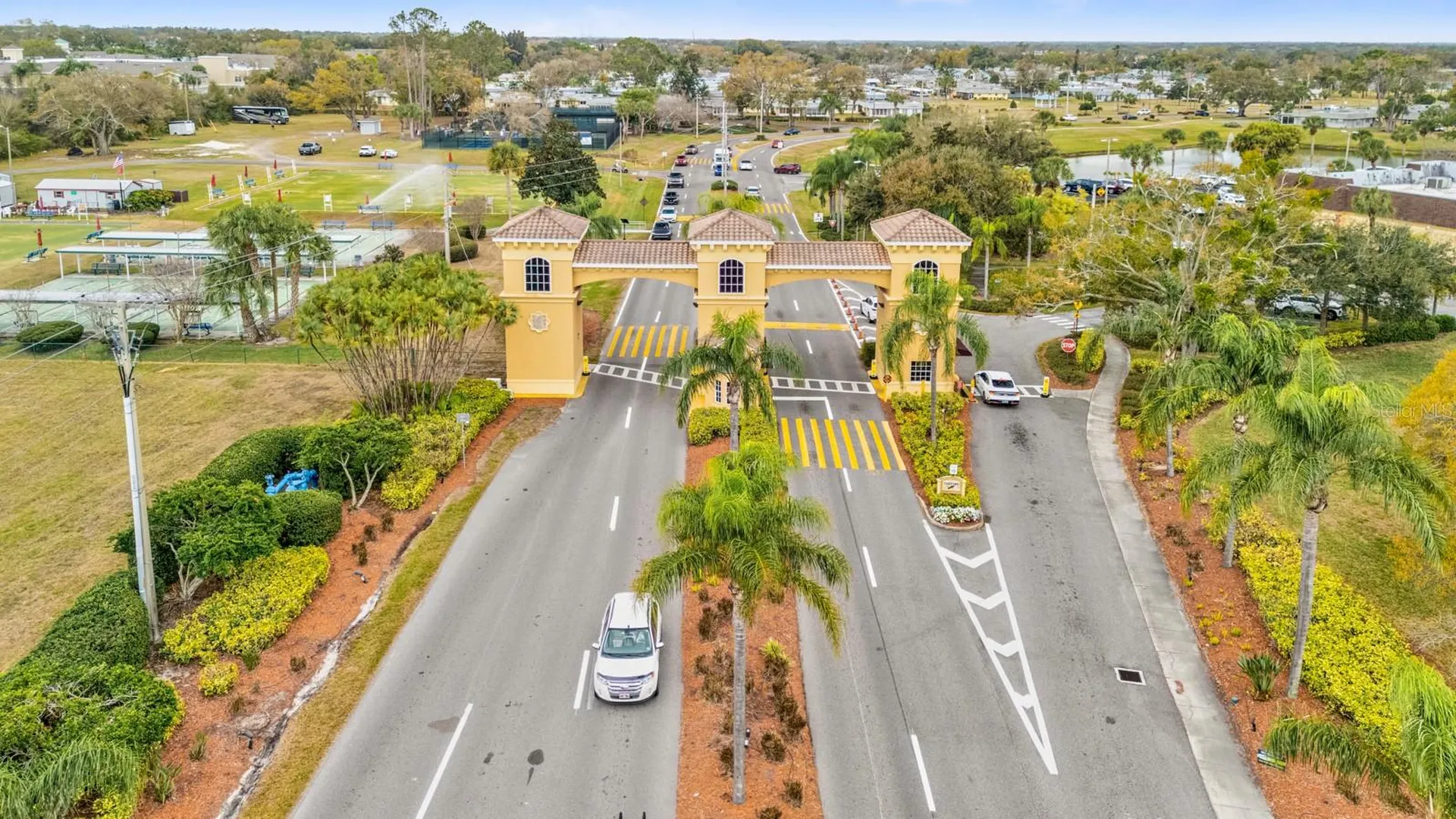 2113 Hartlebury Way Sun City Center FL 33573