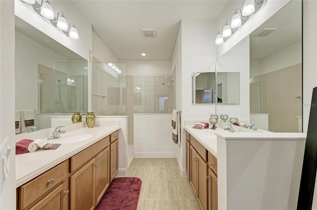 12807 Seasong Terrace Bradenton FL 34211