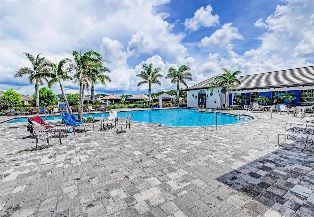 12807 Seasong Terrace Bradenton FL 34211
