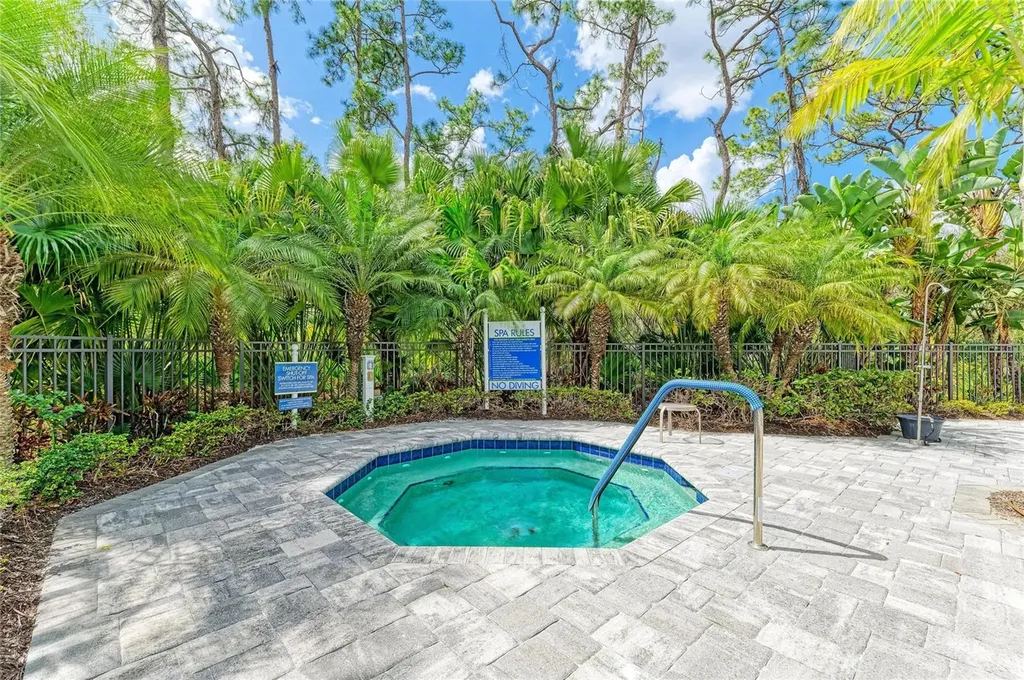 12807 Seasong Terrace Bradenton FL 34211