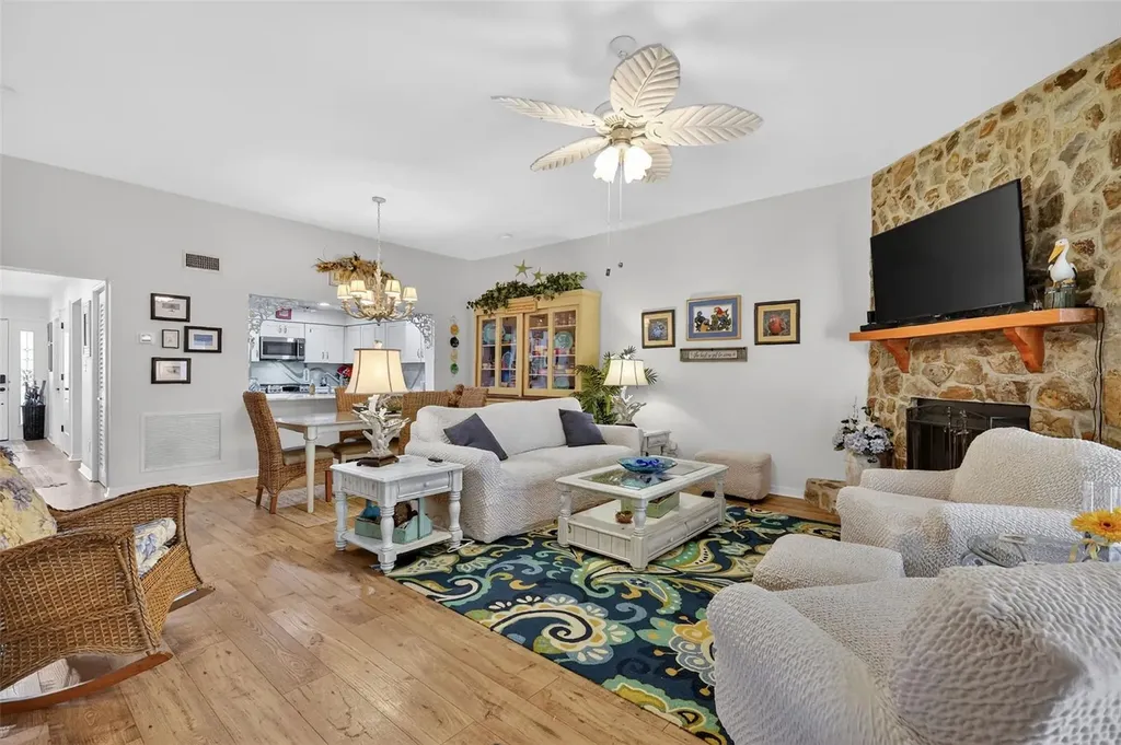 913 Belle Oak Drive Leesburg FL 34748