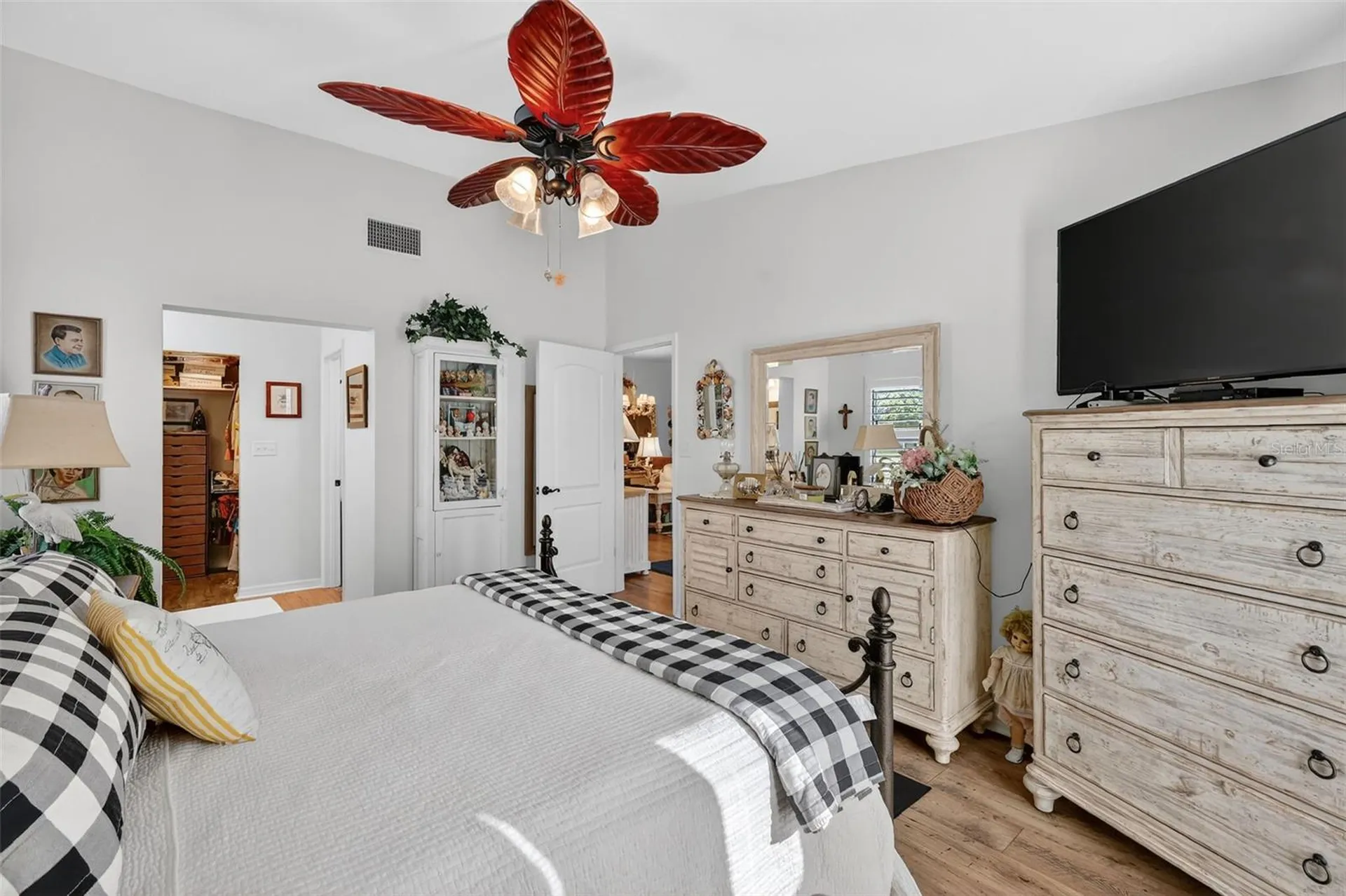 913 Belle Oak Drive Leesburg FL 34748