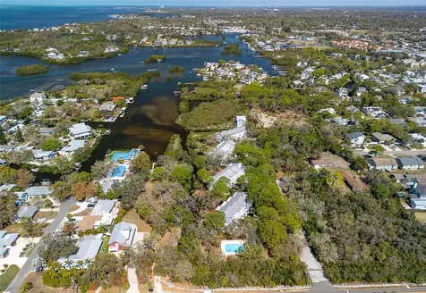 510 Ryans Woods Lane Palm Harbor FL 34683